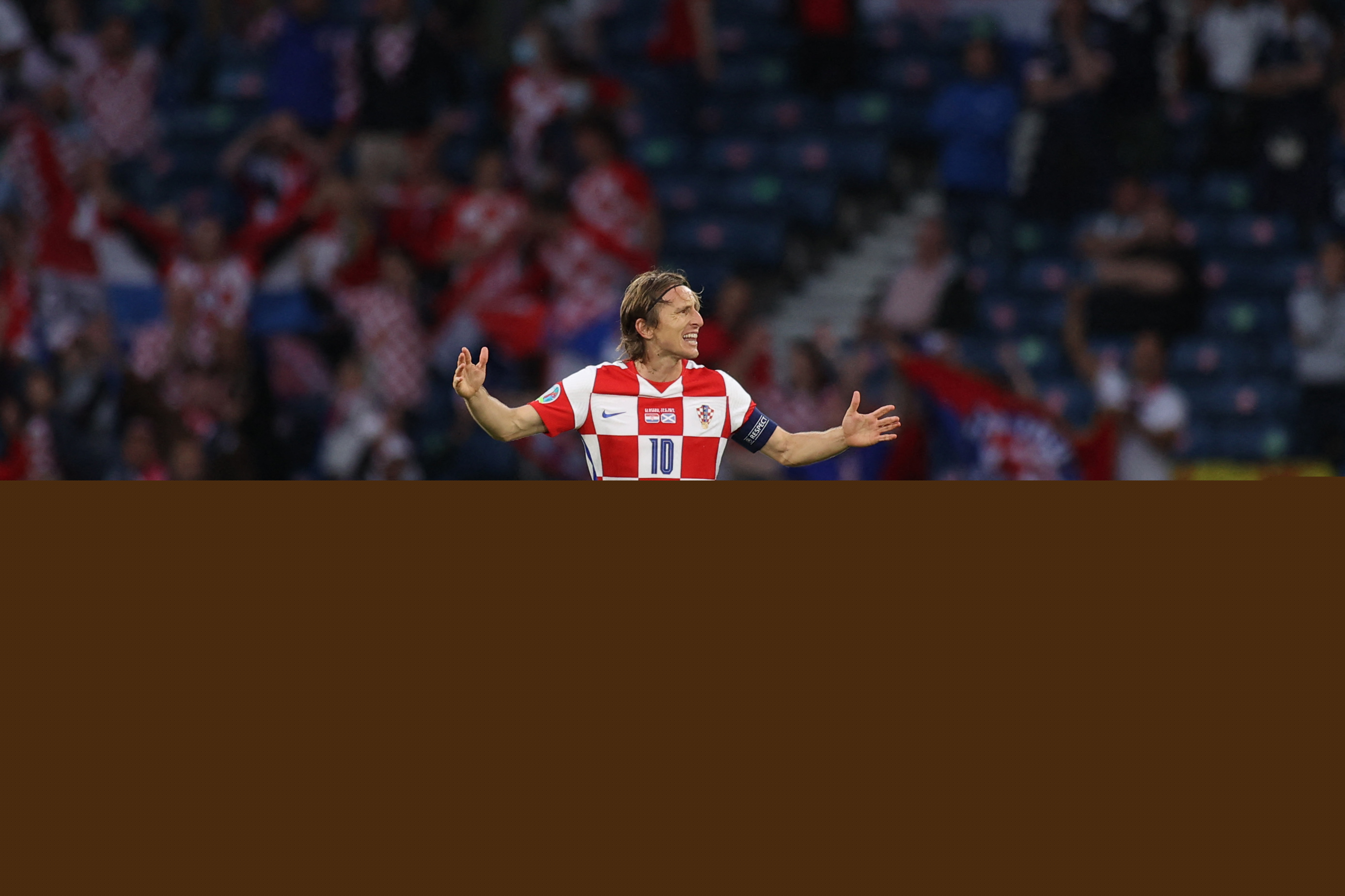 英1.3亿巨星沦为头号混子！8项数据挂零+全场最差 图赫尔公开批评