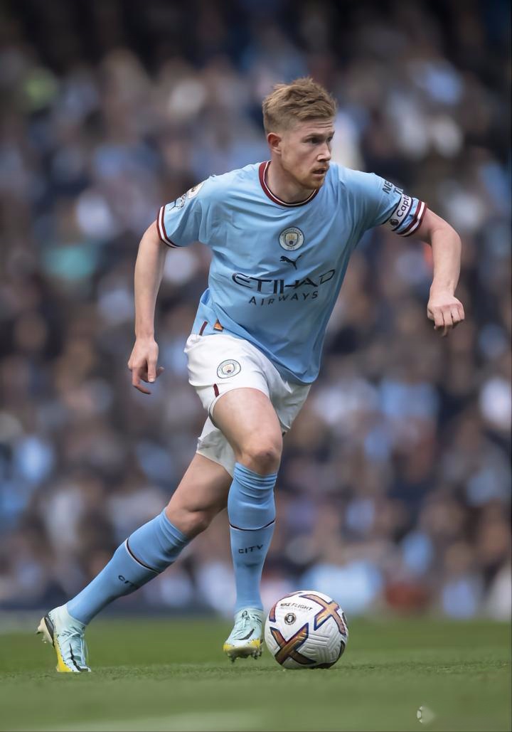 打上瘾了🤣詹姆斯韦德波什重聚，结果研究起了高尔夫空气挥杆~